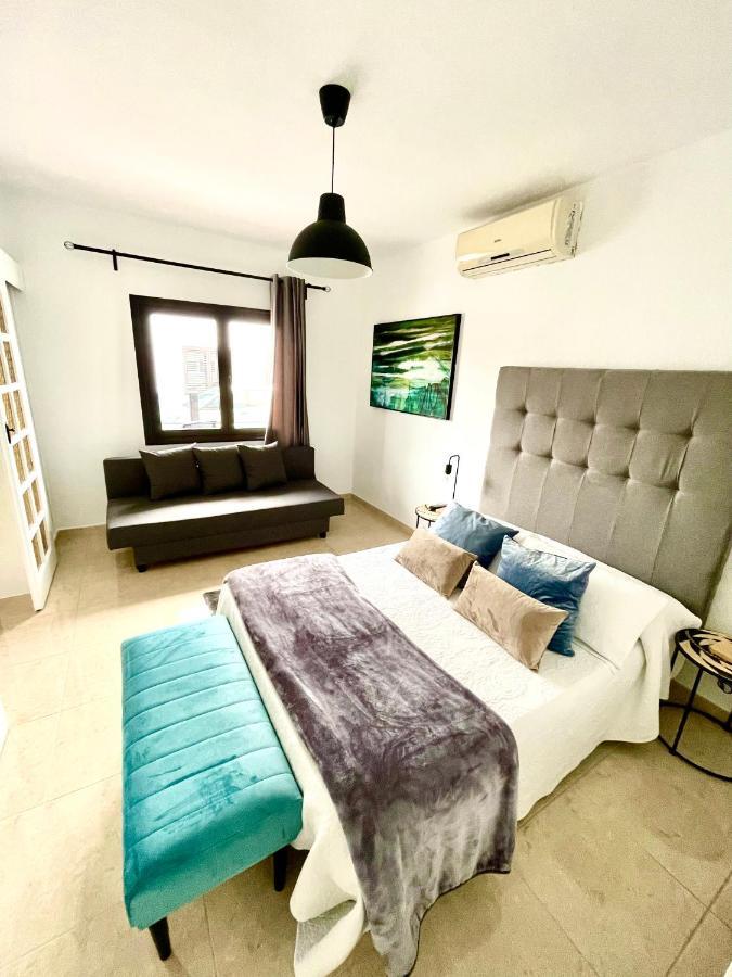 Luxury Suite Sea Front IV Playa Honda  Extérieur photo