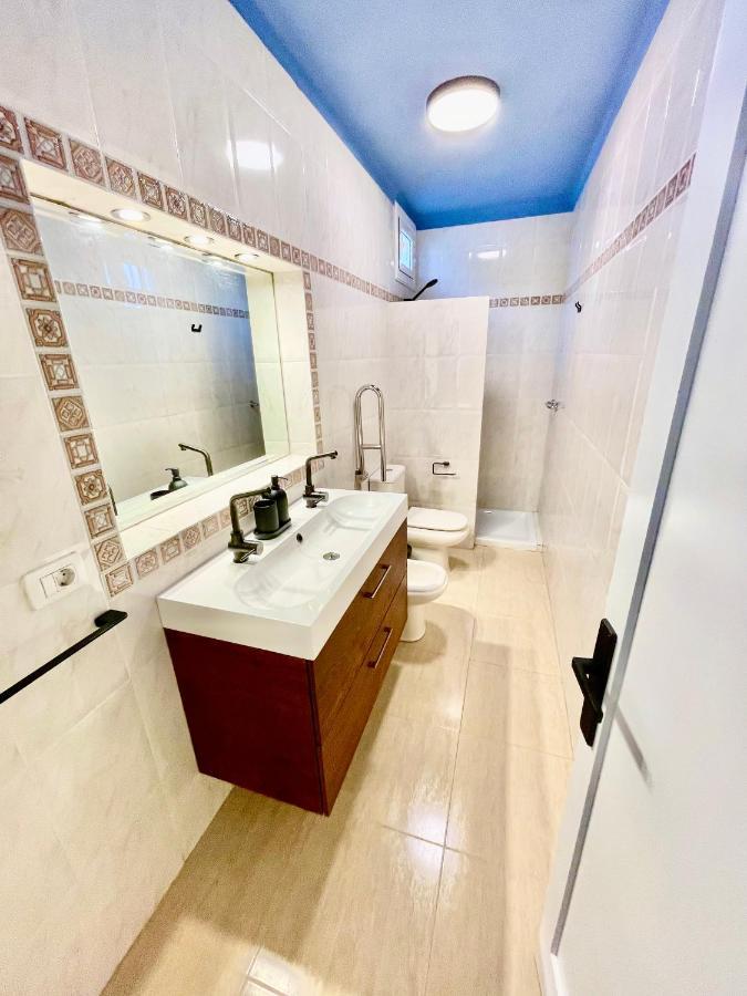 Luxury Suite Sea Front IV Playa Honda  Extérieur photo